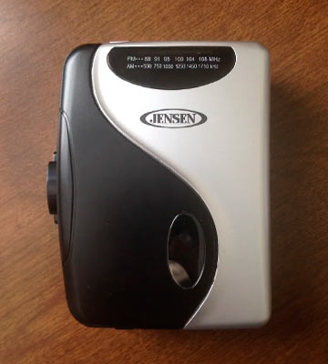 Jensen SCR-68C Stereo Cassette Player with AM/FM Radio - Bestadvisor