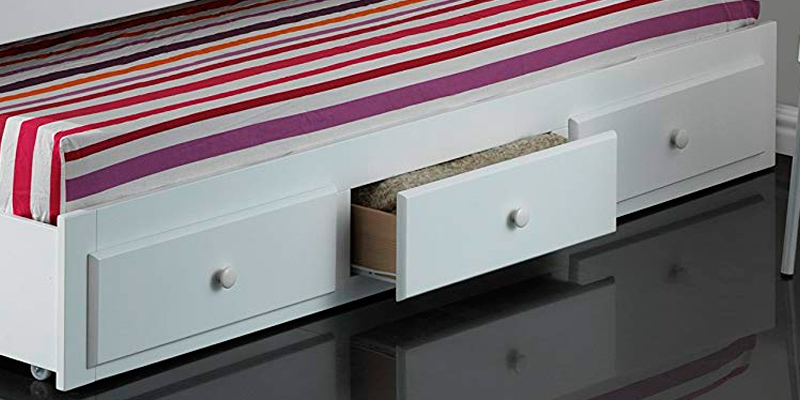 Detailed review of Broyhill Kids Bed with Roll-out Trundle and Drawers - Bestadvisor
