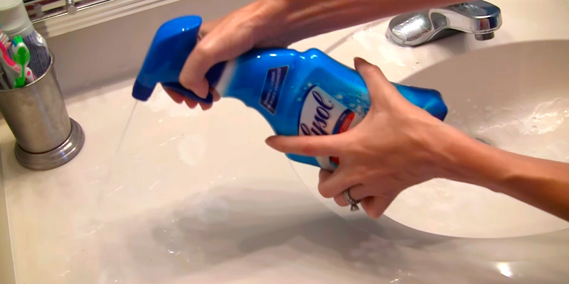 Review of Lysol Power$Free Bathroom Cleaner Bleach Free Hydrogen Peroxide Bathroom Cleaner Spray, Fresh
