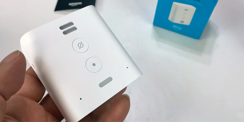 Review of ECHO Echo Flex Plug-in Mini Smart Speaker with Alexa