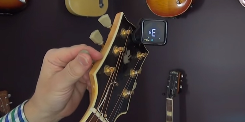 Review of KLIQ Music Gear UberTuner Clip-On Tuner for All Instruments