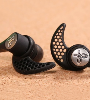 JayBird X3 In-Ear Wireless Bluetooth Sports Headphones - Bestadvisor
