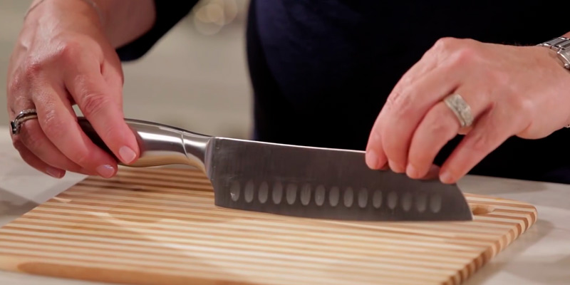 Cuisinart 15-Piece Stainless Steel Knife Set in the use - Bestadvisor