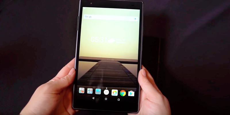Lenovo Tab 4 (ZA2B0009US) 8 inch Android Tablet in the use - Bestadvisor