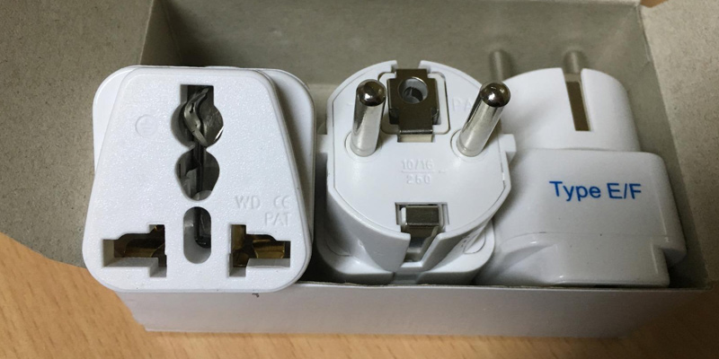 Review of Ceptics Universal Plug Adapter for Europe