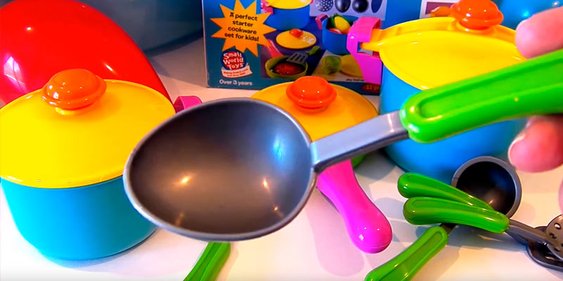 Detailed review of Small World Toys Living - Young Chef Cookware Playset - Bestadvisor