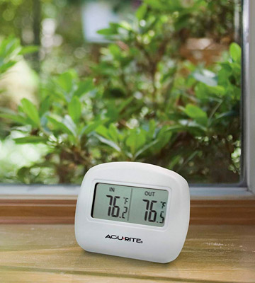 AcuRite 00782A2 Wireless Indoor Outdoor Thermometer - Bestadvisor