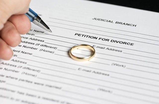 Comparison of Divorce Papers and Forms Online