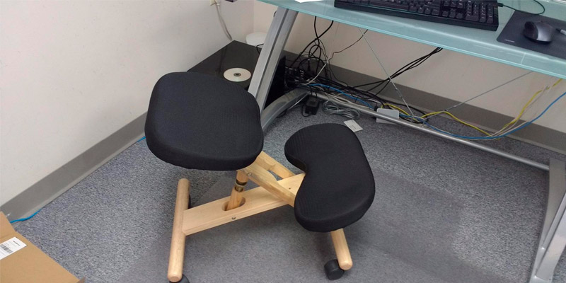 Detailed review of Flash Furniture Wooden Ergonomic Kneeling Chair - Bestadvisor
