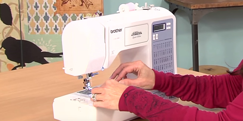 Review of Brother CS5055PRW Project Runway Sewing Machine with Automatic Threading