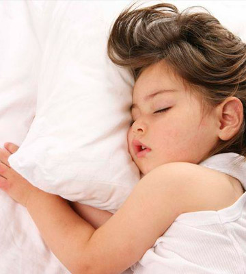 Dreamtown Kids Toddler Pillow with Pillowcase - Bestadvisor