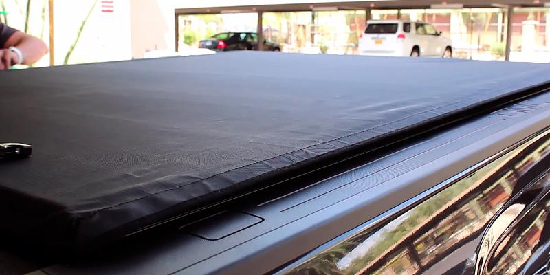 Lund 96064 Genesis Roll-Up Tonneau Cover in the use - Bestadvisor