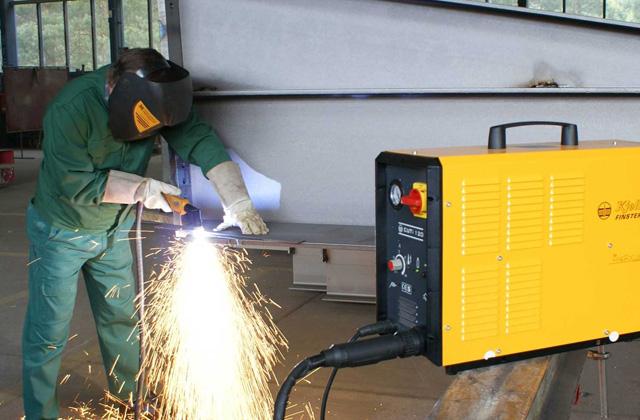 Best Plasma Cutters for Flawless Cuts  