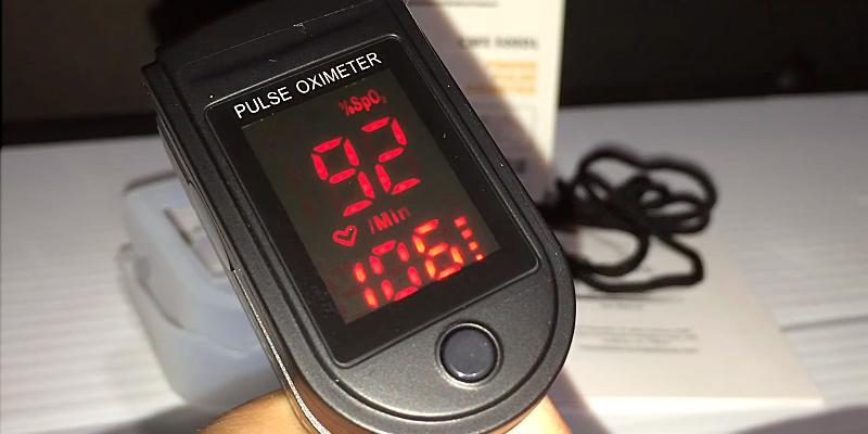 Review of Zacurate CMS 500DL Pulse Oximeter