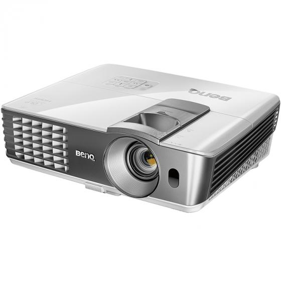 BenQ W1070 DLP HD 1080p Projector