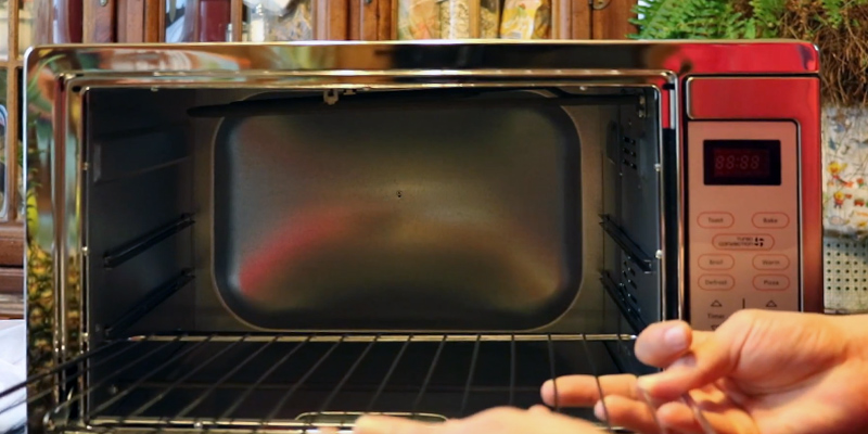 Review of Oster TSSTTVDGXL-SHP Digital Countertop Convection Oven