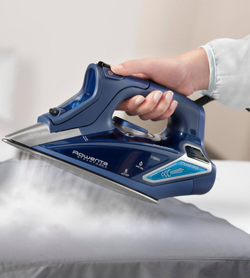 Review of Rowenta DW9280 Steam Force Steam Iron