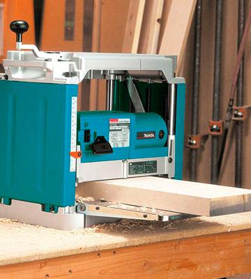Review of Makita 2012-NB Planer with Interna-Lok Automated Head Clamp