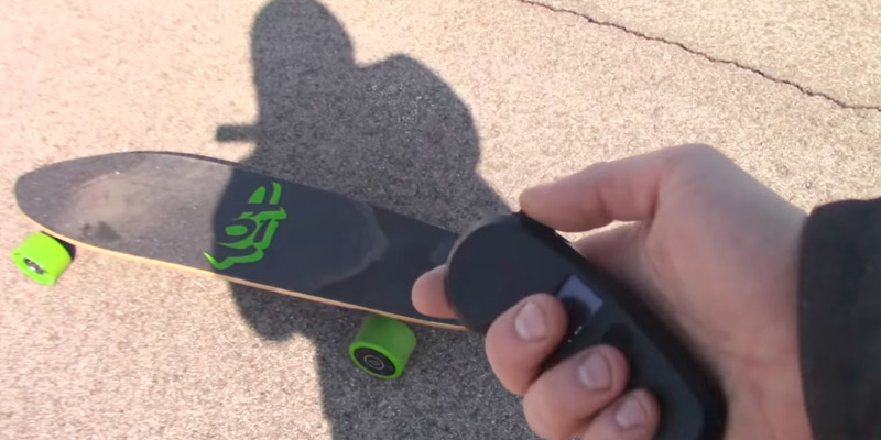 Ride1UP 10S3P 4-Speed Electric Longboard in the use