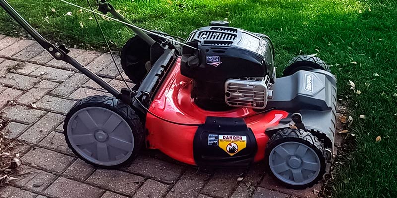 Review of Snapper SP80 Self Propelled Gas Mower