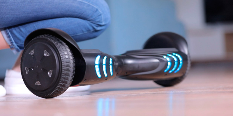 Review of TOMOLOO 6.5" Wheel Hoverboard with LED Lights