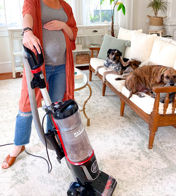 Review of Hoover UH74220PC MAXLife Pro Pet Swivel HEPA Media Vacuum Cleaner, Bagless Upright