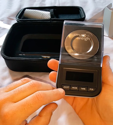 Review of Smart Weigh Premium High Precision Digital Milligram Scale with Case