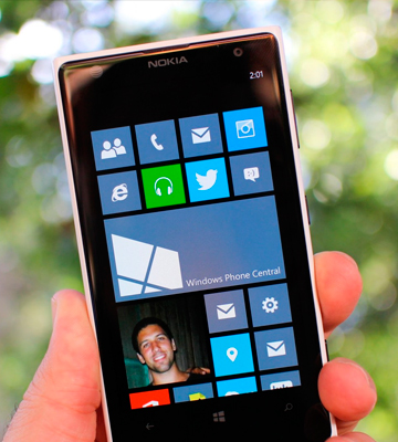 Review of Nokia Lumia 1020 Windows Phone