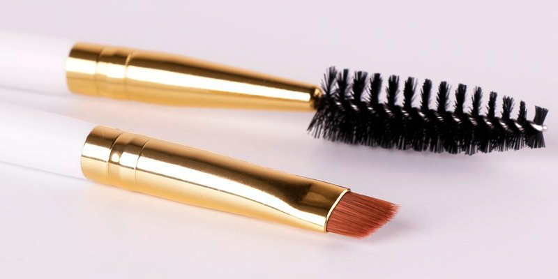 Review of Docolor Professional Eyebrow Brush