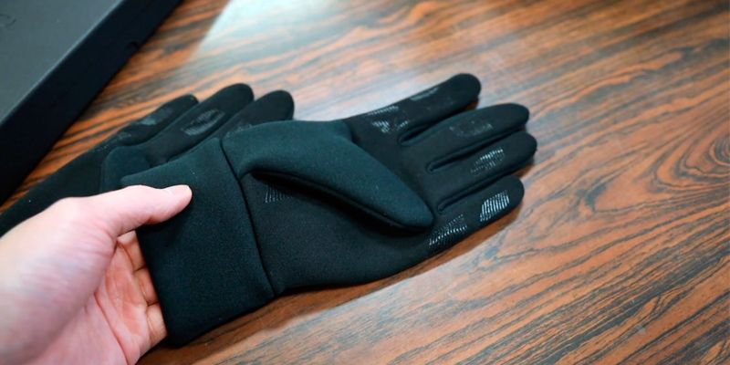 Review of Mujjo Touchscreen Gloves