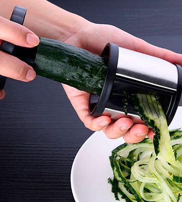 Review of So Nourished Veggie Spiral Cutter Zoodle Maker