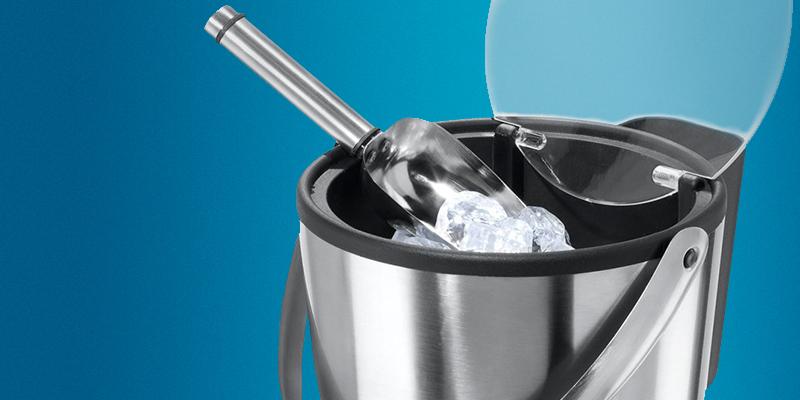 Oggi 7311 Double Wall Ice Bucket with Flip Lid in the use
