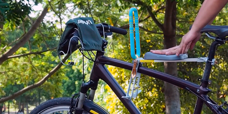 UrRider Foldable & Ultralight Child Bike Seat in the use