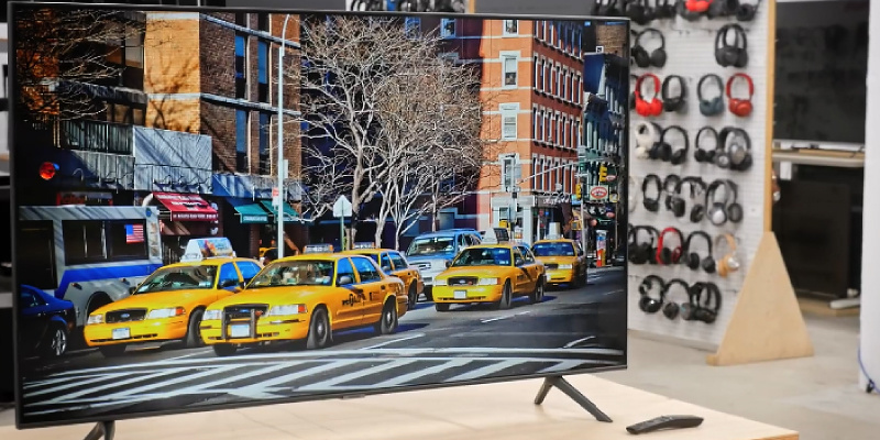 Review of Samsung (QN43Q60TAFXZA) 43-inch 4K UHD Dual LED Quantum HDR Smart TV with Alexa Built-in (2020 Model)