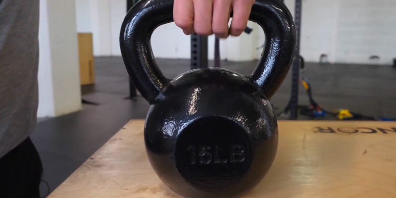 Review of AmazonBasics Cast Iron Kettlebell Weight