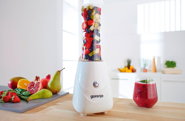 Comparison of Smoothie Makers