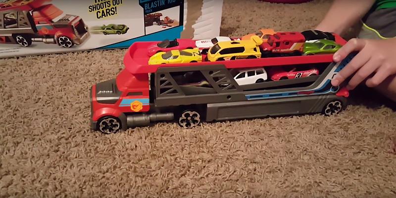 Review of Hot Wheels City Blastin' Rig Toy Cars