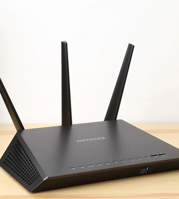 Review of NETGEAR Nighthawk (R7000) AC1900 Dual Band Gigabit WiFi Router