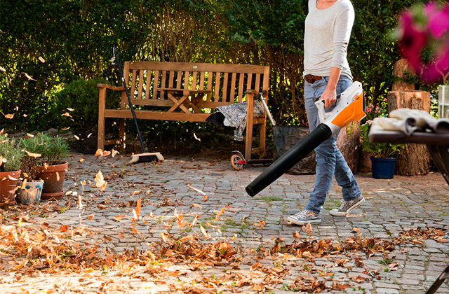 Comparison of Leaf Blowers