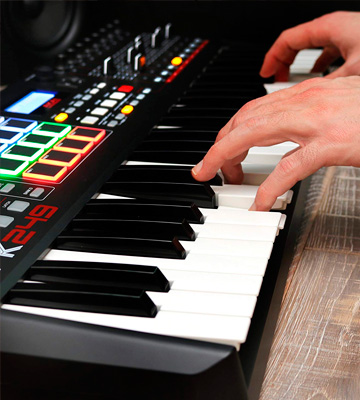 Review of Akai MPK249 MIDI Keyboard Controller
