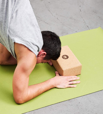 Review of Lotuscrafts Non-Slip Yoga Block Cork Supra Grip