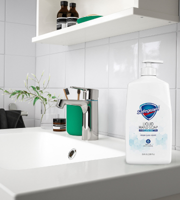 Review of Safeguard Liquid Hand Soap Washes Away Bacteria