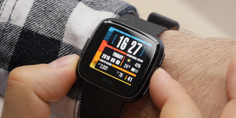 Review of Fitbit Versa (816137029025) Smartwatch