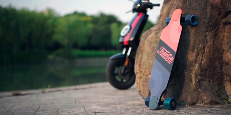 Review of Teamgee H8 Electric Skateboard