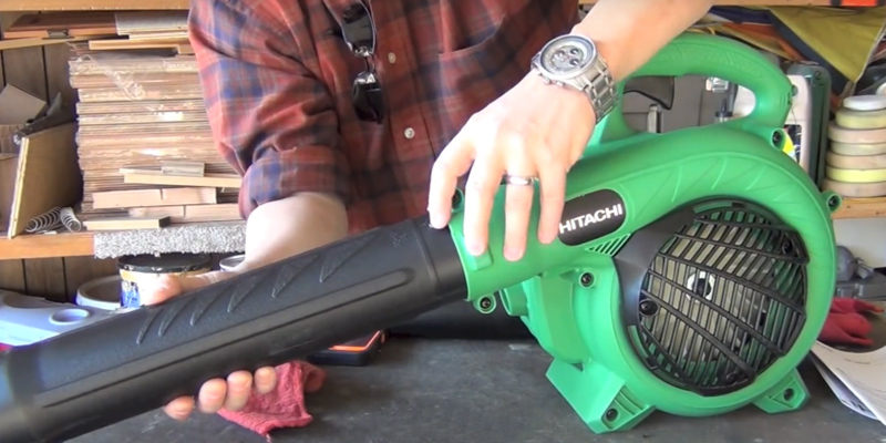 Review of Hitachi RB24EAP CARB Compliant Gas Powered Handheld Leaf Blower