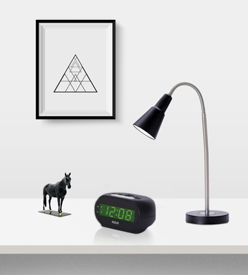 Review of RCA RCD20 Digital Alarm Clock with Night Light