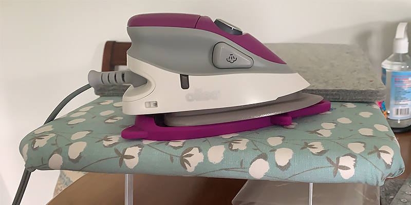 Review of Oliso M2 Mini Project Steam Iron