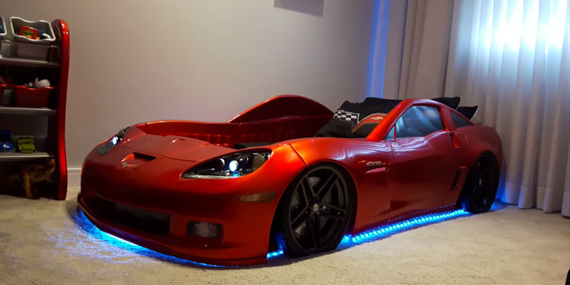 Step2 Corvette Toddler Bed with Lights in the use