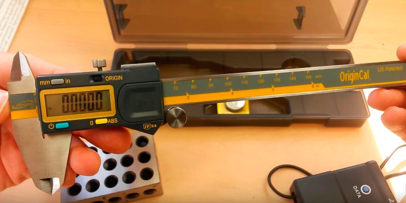 Detailed review of iGaging 100-700-06 Digital Electronic Caliper