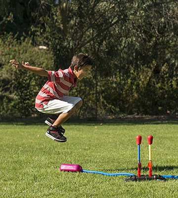 Review of Stomp Rocket 20888 Dueling 4 Rockets